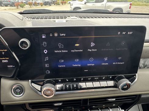 Used 2026 Chevrolet Colorado ZR2 w/ Technology Package AWD/4WD image 28