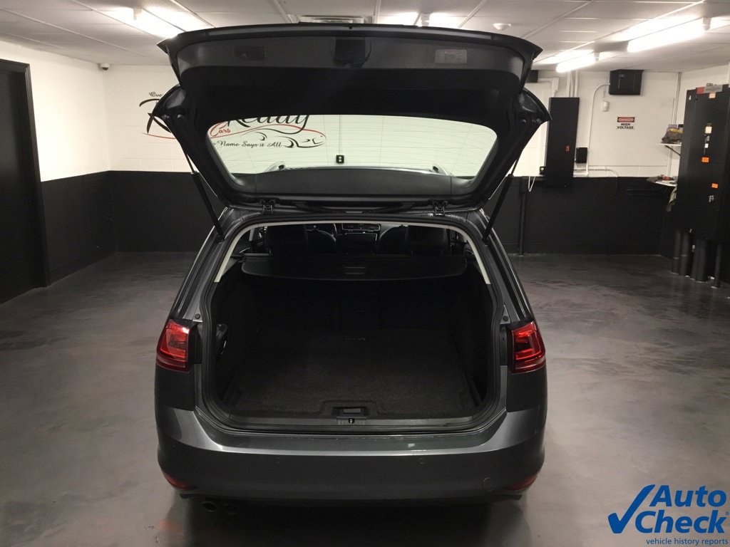 Used 2016 Volkswagen Golf SEL w/ Lighting Package (SEL) FWD image 12