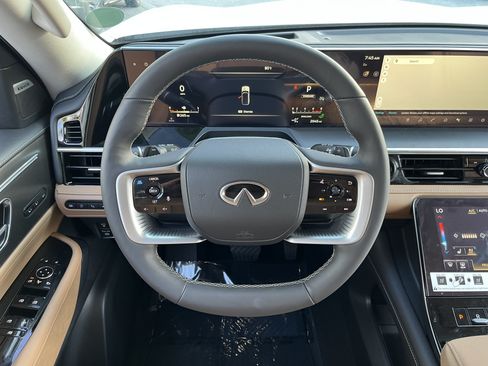 Certified 2026 INFINITI QX80 Luxe w/ Cargo Package AWD/4WD image 20