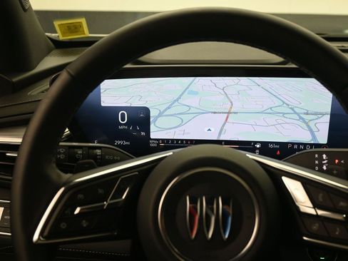 Used 2026 Buick Enclave Preferred image 9