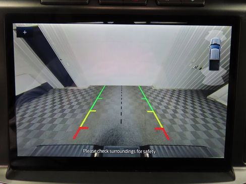 Used 2023 Ford F150 Lariat w/ Equipment Group 502A High image 15