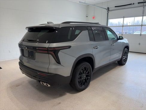 New 2026 Chevrolet Traverse LT w/ Midnight/Sport Edition image 6