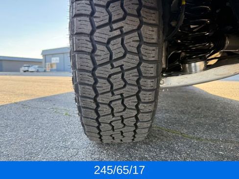 New 2025 Ford Maverick XLT w/ XLT Luxury Package AWD/4WD image 11
