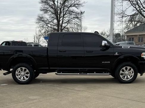 Used 2022 RAM 2500 Laramie AWD/4WD image 4