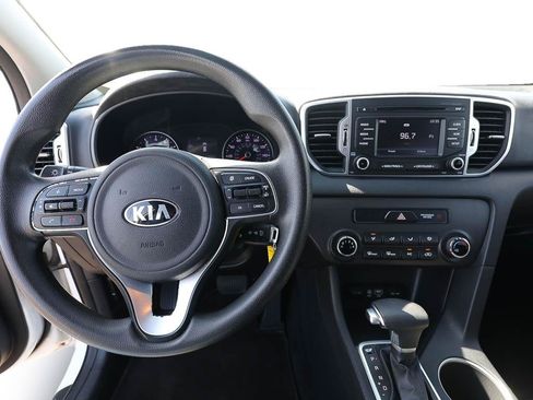 Used 2019 Kia Sportage LX FWD image 13
