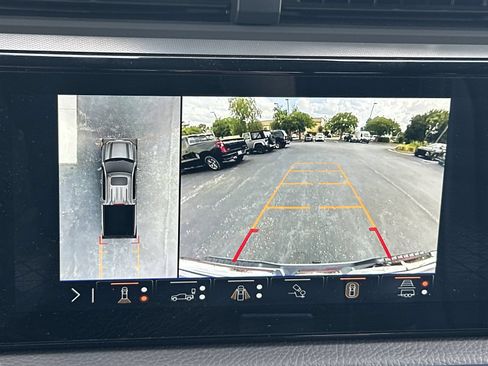 Used 2025 GMC Sierra 1500 Denali w/ Denali Reserve Package AWD/4WD image 27