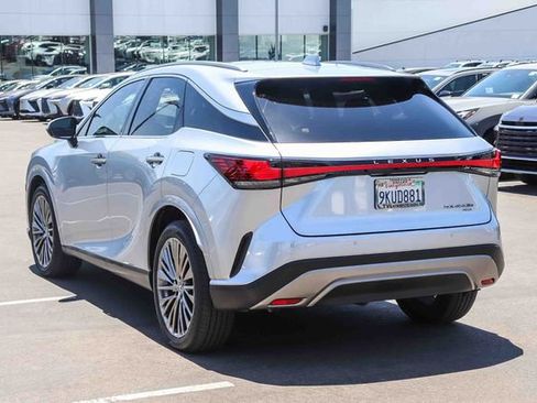Certified 2024 Lexus RX 450h AWD w/ Convenience Package image 4