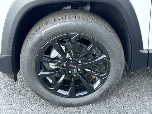 New 2026 GMC Terrain Elevation w/ Elevation Premium Package image 16