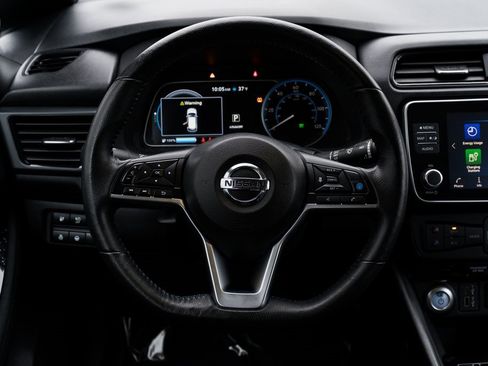 Used 2022 Nissan Leaf SV Plus image 12