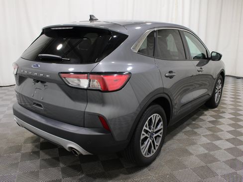Used 2022 Ford Escape SEL w/ Technology Package FWD image 30