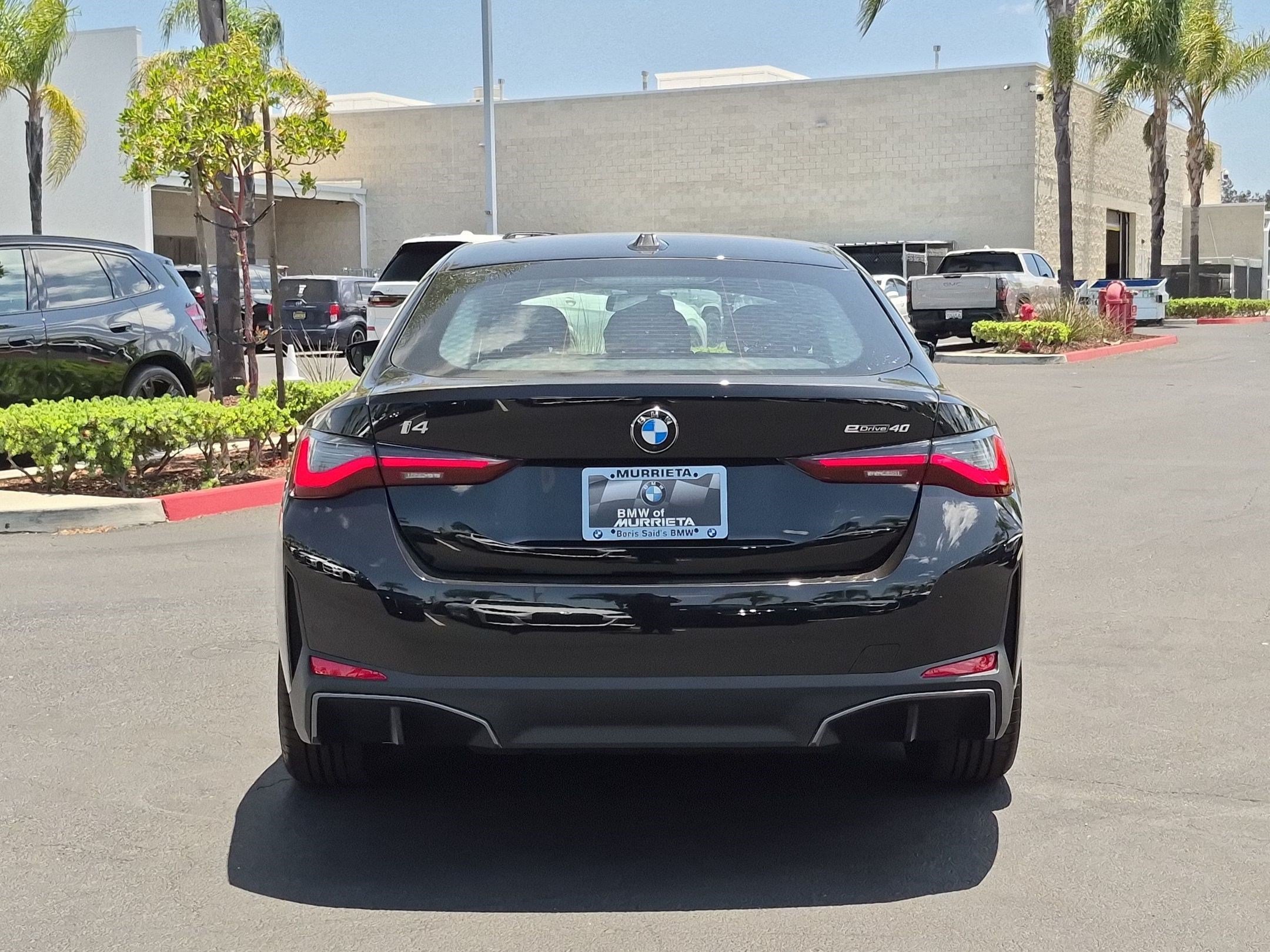 New 2026 BMW i4 eDrive40 w/ Parking Assistance Package RWD image 9