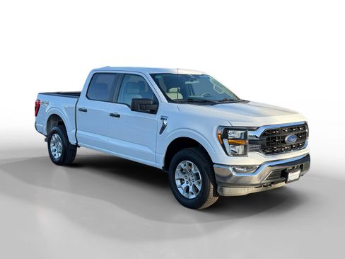 Used 2023 Ford F150 XLT image 7