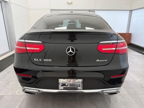 Used 2017 Mercedes-Benz GLC 300 4MATIC Coupe image 3