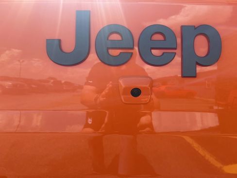 New 2025 Jeep Gladiator Rubicon w/ Safety Group image 6