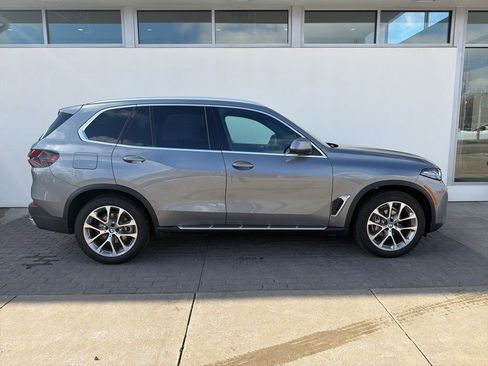 Used 2026 BMW X5 xDrive40i image 4
