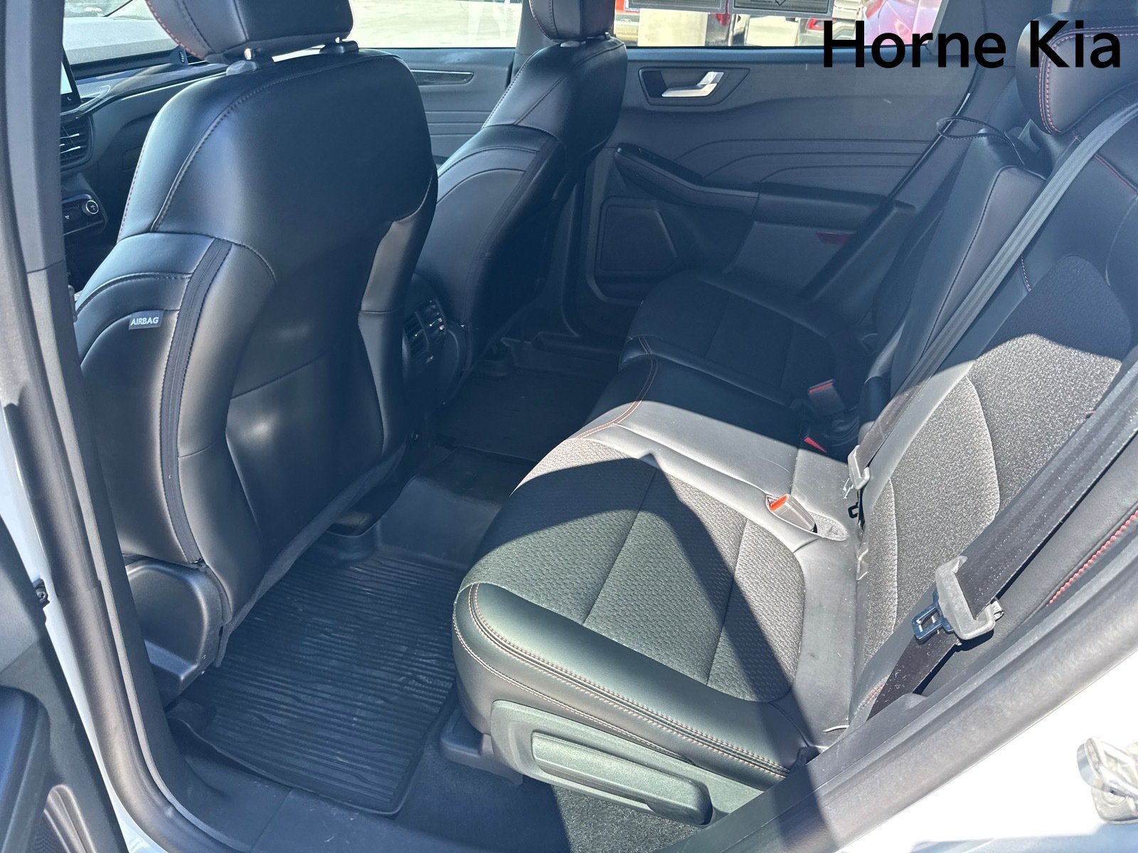 Used 2025 Ford Escape ST-Line w/ Equipment Group 301A FWD image 10