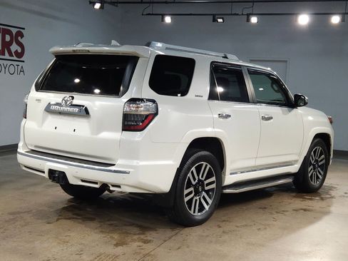 Used 2021 Toyota 4Runner Limited RWD image 7