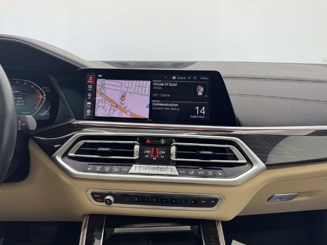 Used 2021 BMW X5 sDrive40i w/ Premium Package RWD image 4