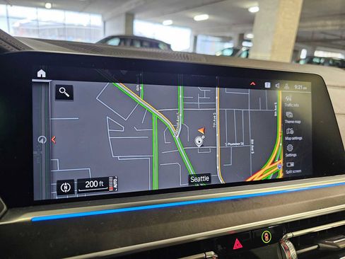 Used 2022 BMW X5 xDrive45e w/ M Sport Package image 18