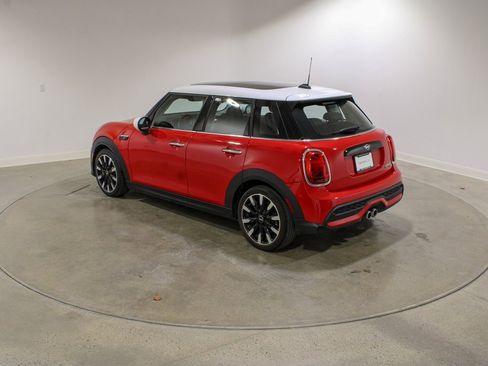 Used 2023 MINI Cooper S image 3