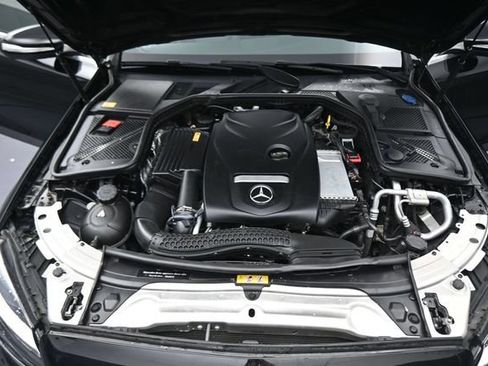 Used 2015 Mercedes-Benz C 300 Sedan image 12