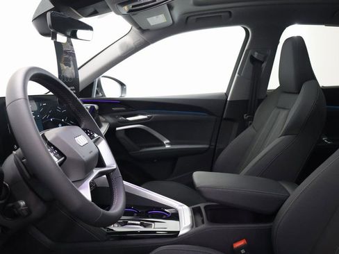 New 2025 Audi Q5 Premium Plus image 13