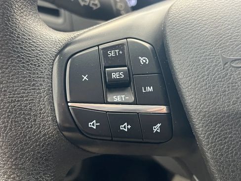 Used 2025 Ford Transit 250 148 Medium Roof RWD image 32