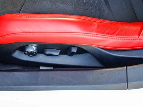 Used 2024 Chevrolet Corvette Stingray Premium Conv w/ Stealth Interior Trim Package image 23