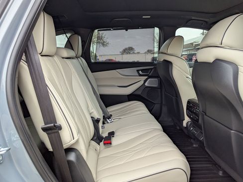 Used 2025 Acura MDX A-Spec image 25