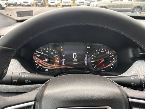 Used 2024 Jeep Compass Latitude AWD/4WD image 23