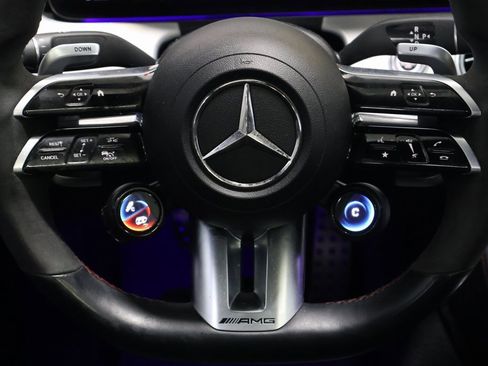 Used 2022 Mercedes-Benz E 53 AMG 4MATIC Sedan image 17