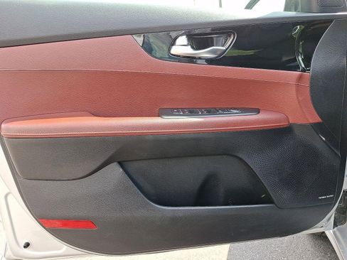 Used 2020 Kia Forte EX w/ EX Special Edition FWD image 12