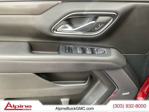 Used 2024 GMC Yukon AT4 AWD/4WD image 18