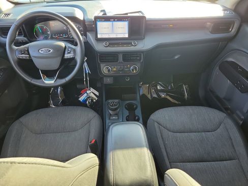 Certified 2023 Ford Maverick XLT w/ XLT Luxury Package image 15