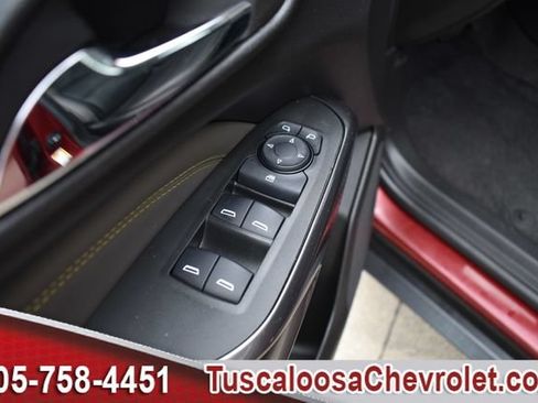Used 2024 Chevrolet Trax ACTIV w/ Sunroof Package FWD image 19