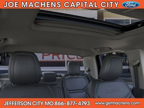 New 2026 Ford Maverick Lobo image 13