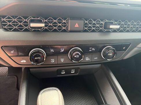 Used 2023 Honda Accord EX image 22