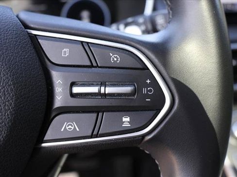 Used 2022 Hyundai Santa Fe SEL w/ Convenience + Premium Package AWD/4WD image 16