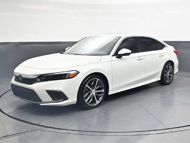 Used 2023 Honda Civic Touring image 9