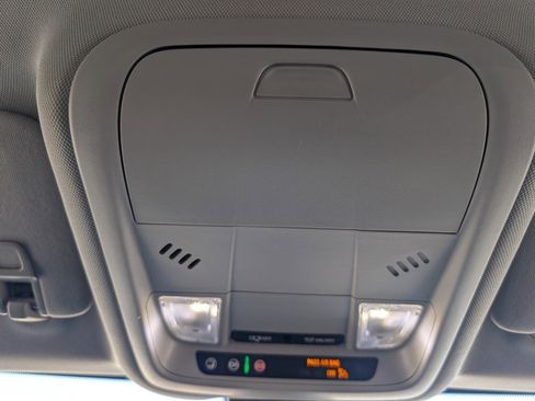 Certified 2020 Chevrolet Equinox LT image 21