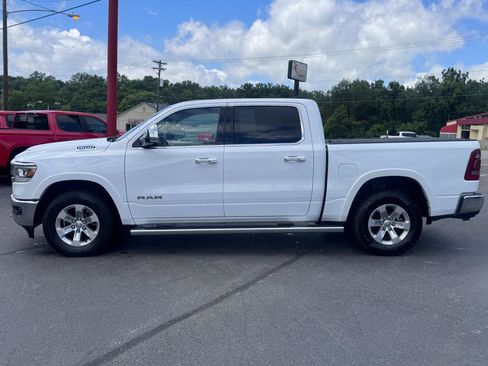 Used 2021 RAM 1500 Laramie AWD/4WD image 6