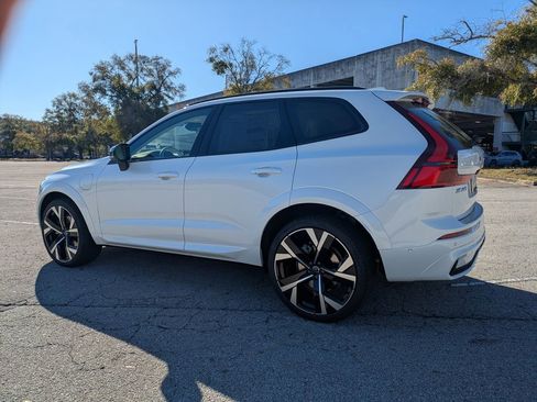 New 2026 Volvo XC60 T8 Ultra w/ Protection Package Premier AWD/4WD image 4