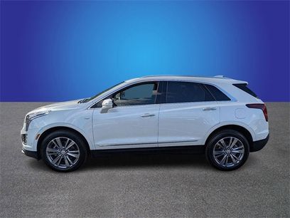 New 2025 Cadillac XT5 Premium Luxury w/ Technology Package