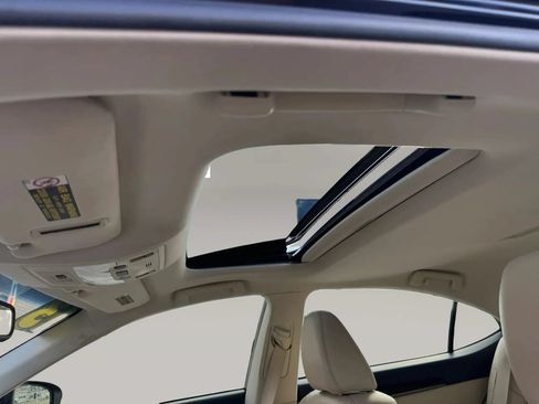 Used 2013 Lexus ES 350 w/ Luxury Pkg FWD image 13