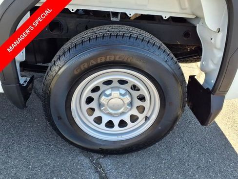 Used 2025 GMC Sierra 1500 Pro w/ Pro Value Package image 9