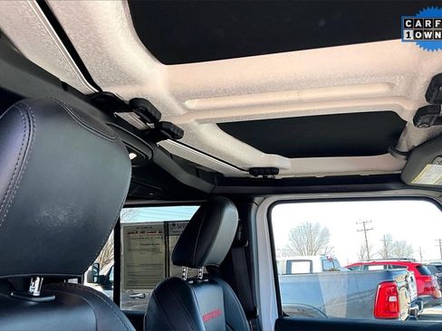 Used 2024 Jeep Gladiator Rubicon w/ Convenience Group image 19