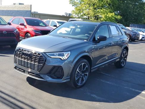 Used 2025 Audi Q3 2.0T Premium Plus AWD/4WD image 2