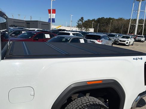 Used 2022 GMC Sierra 2500 SLE w/ SLE Convenience Package image 30