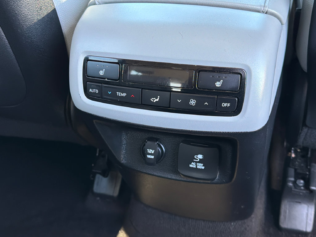 Used 2022 Hyundai Palisade SEL w/ Premium Package AWD/4WD image 19