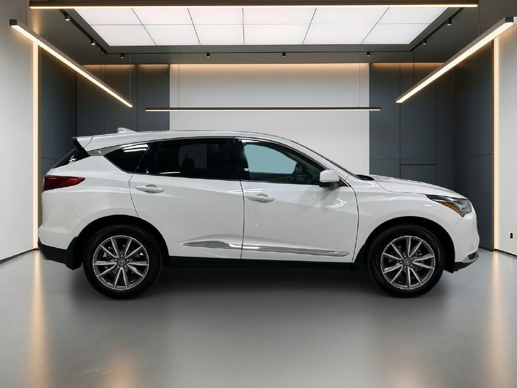 Used 2023 Acura RDX w/ Technology Package FWD image 7